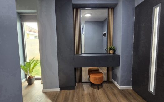 Vila Eden – Nr. 1 – mobilata, 120 m² gradina privata